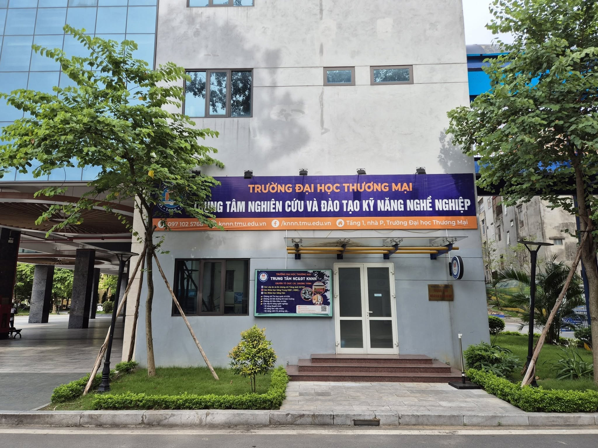 TRUNG TÂM NC&ĐT KNNN